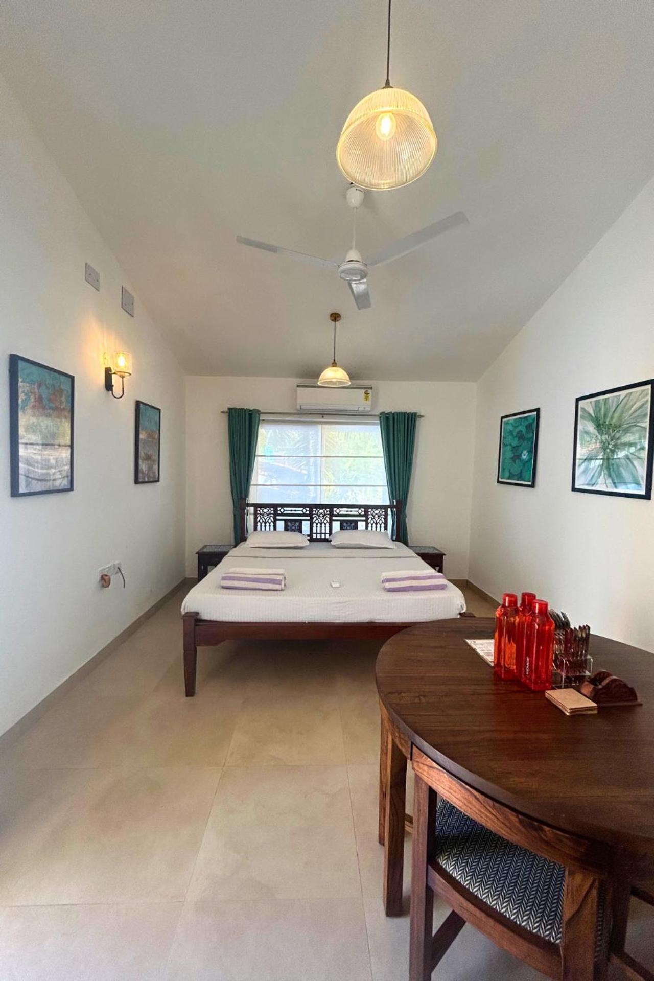 Jungle Hut-Annabelle'S Beach Apartments At Bernard Simao,Calangute,Goa Candolim Dış mekan fotoğraf